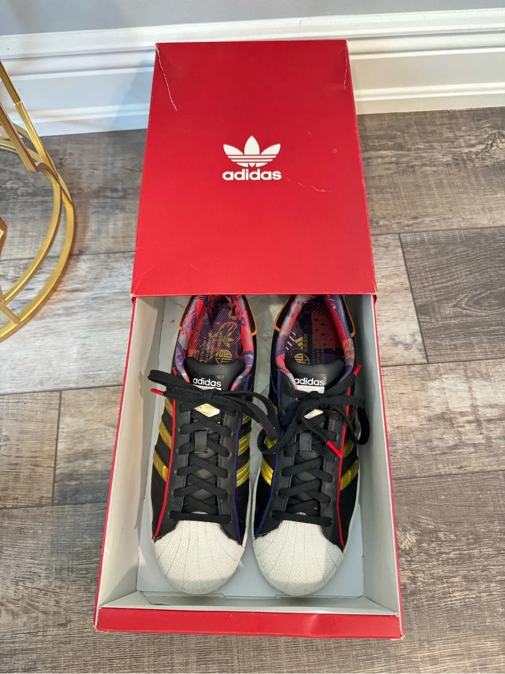 adidas classic superstar